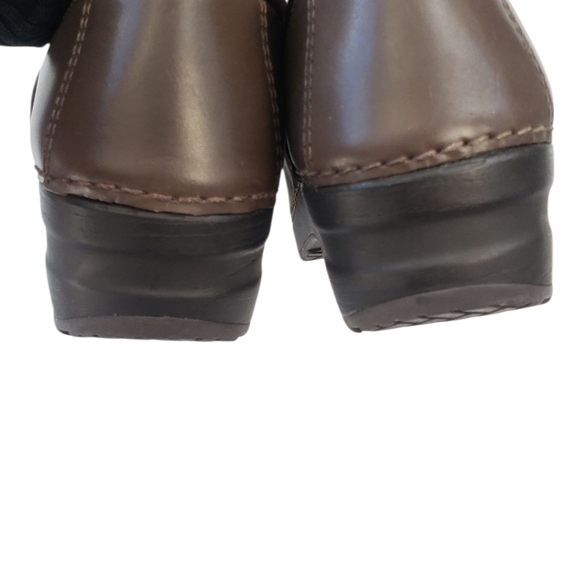 L.L. Bean Leather Comfort Clogs Dark Brown Sz 8 Nursing Professional Granola - Picture 13 of 13